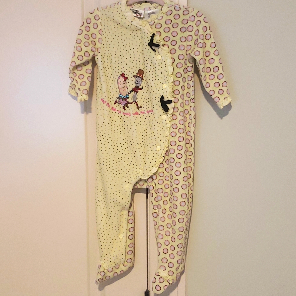 RARE vintage Mary Engelbreit 6 /9m romper sleeper footed dish ran with s…